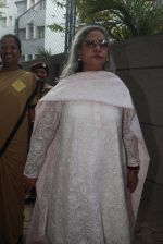 Jaya Bachchan vote in Mumbai on 15th Oct 2014